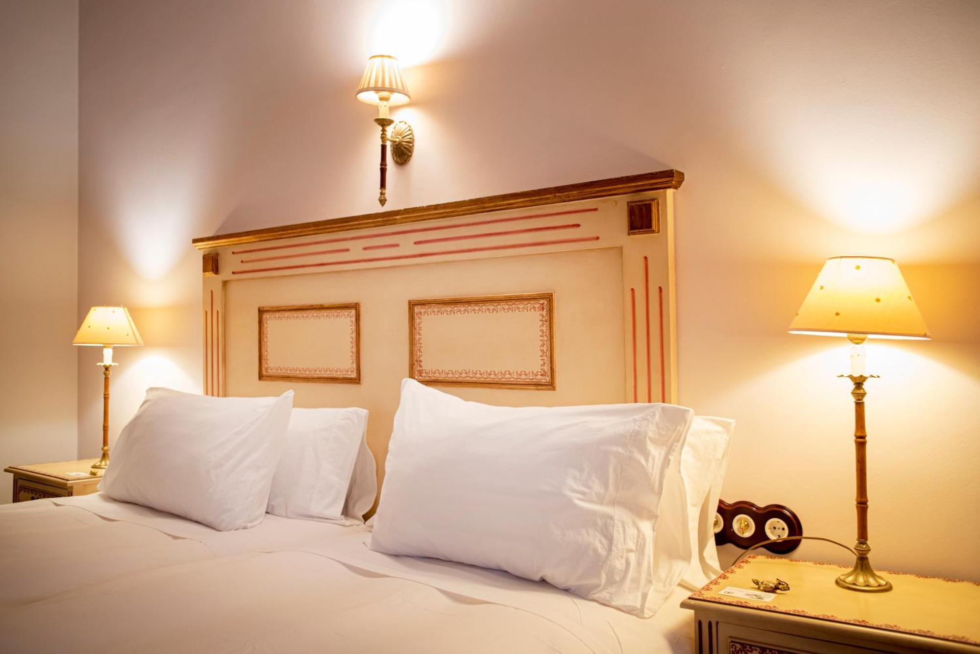 Hotel Boutique Conde De La Corte Сафра Экстерьер фото