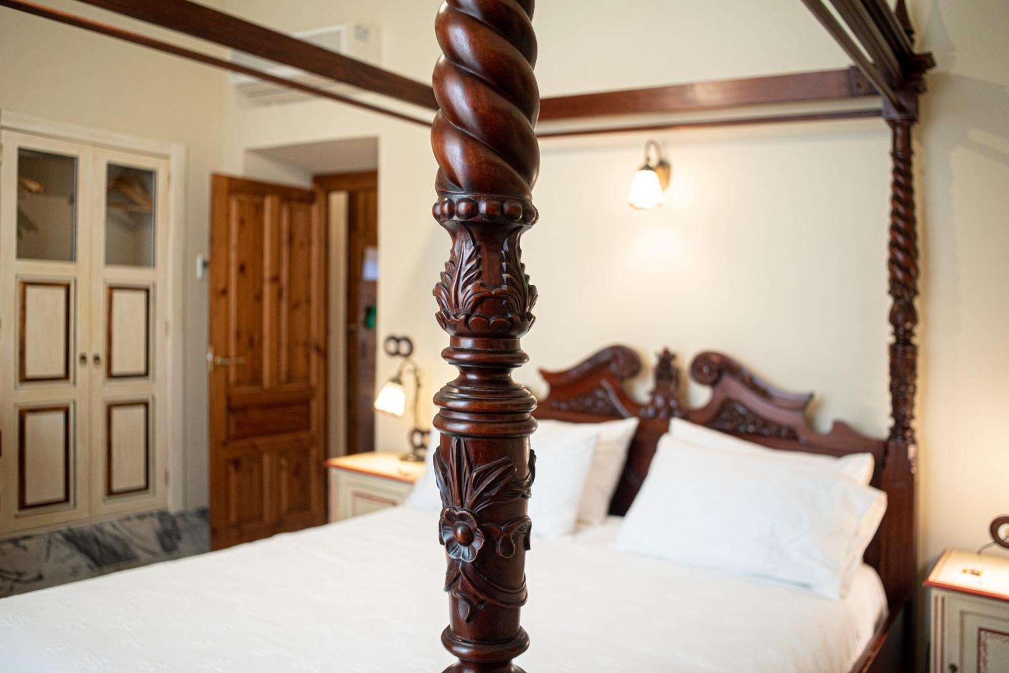 Hotel Boutique Conde De La Corte Сафра Экстерьер фото
