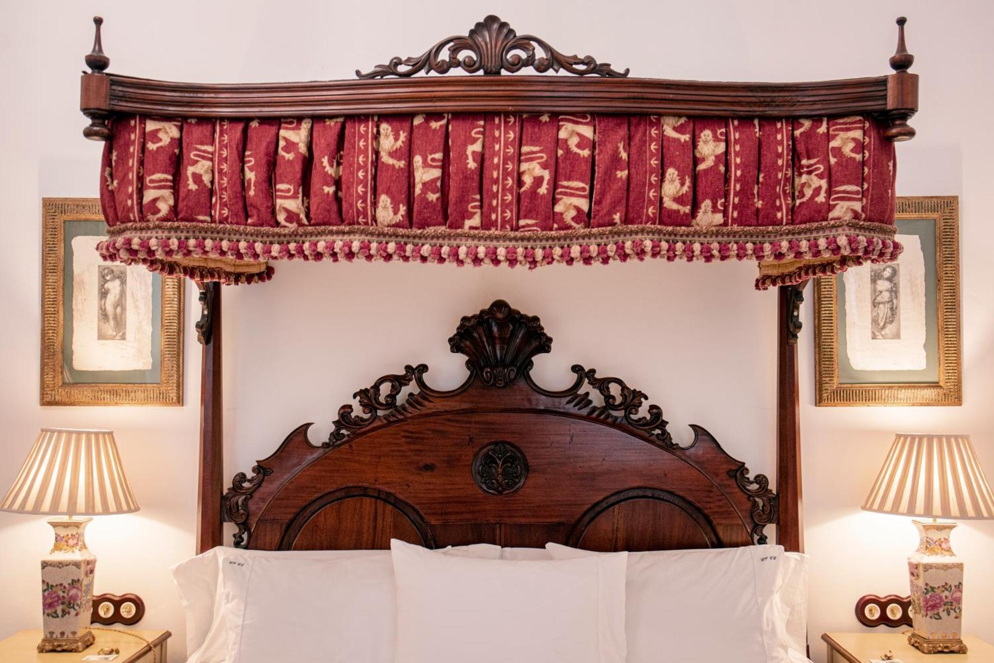Hotel Boutique Conde De La Corte Сафра Экстерьер фото
