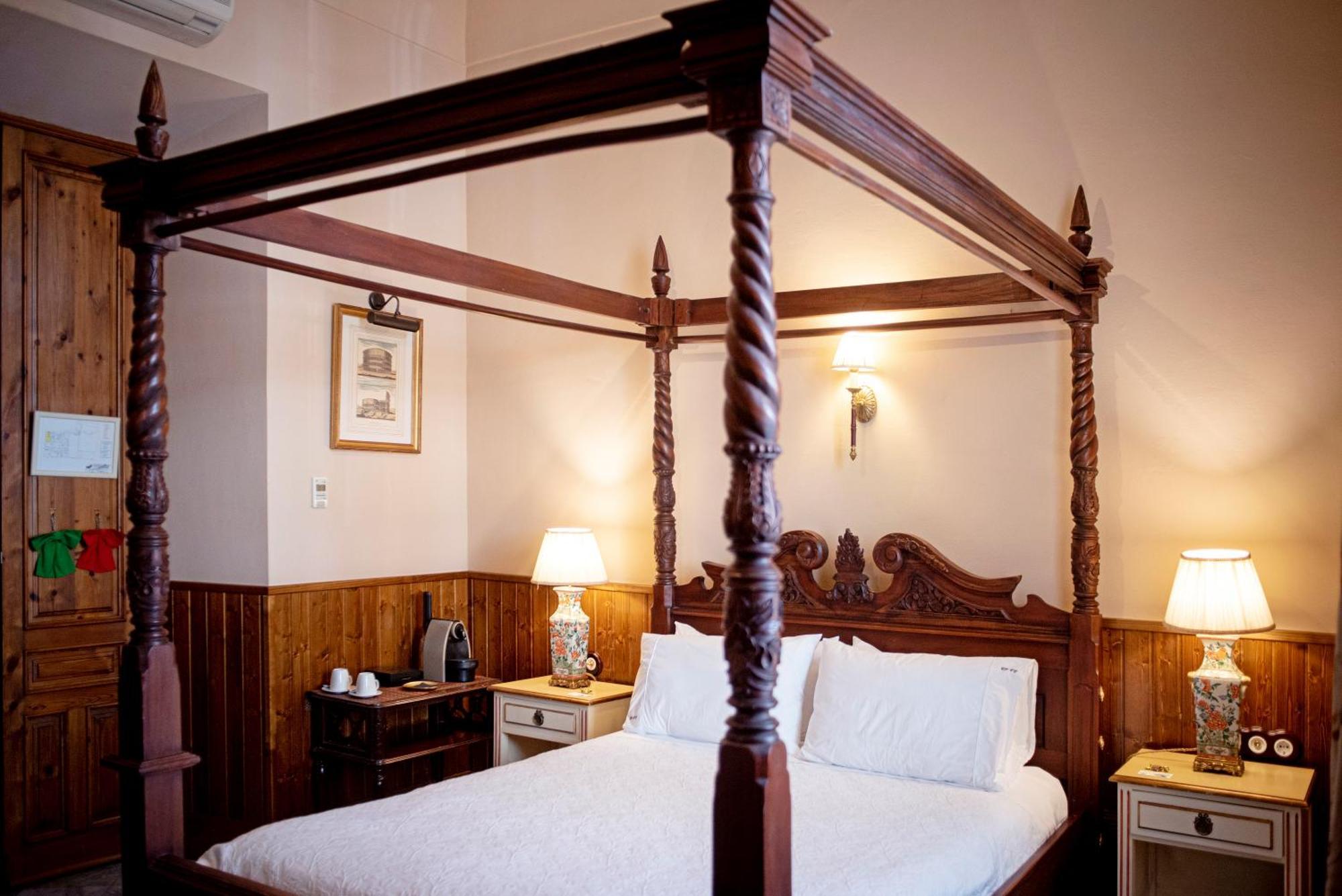 Hotel Boutique Conde De La Corte Сафра Экстерьер фото